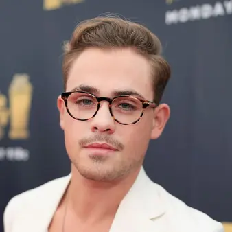 Dacre Montgomery Net Worth