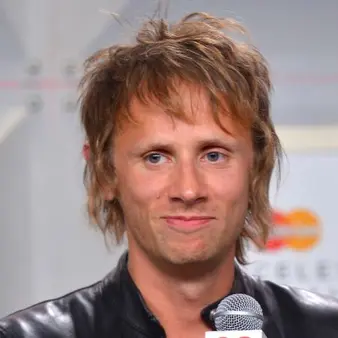 Dominic Howard Net Worth