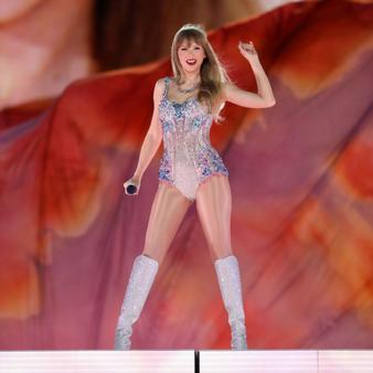 Taylor Swift Rejected A $100 Million FTX Deal After Asking One Seemingly-Obvious Question (That No Other Celebrity Thought To Ask)