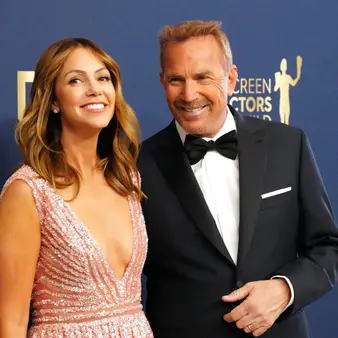 Kevin Costner's Estranged Wife Agrees To Vacate $145 Million Family