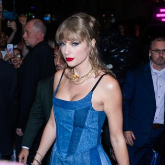 Taylor Swift Isn't Actually A Billionaire