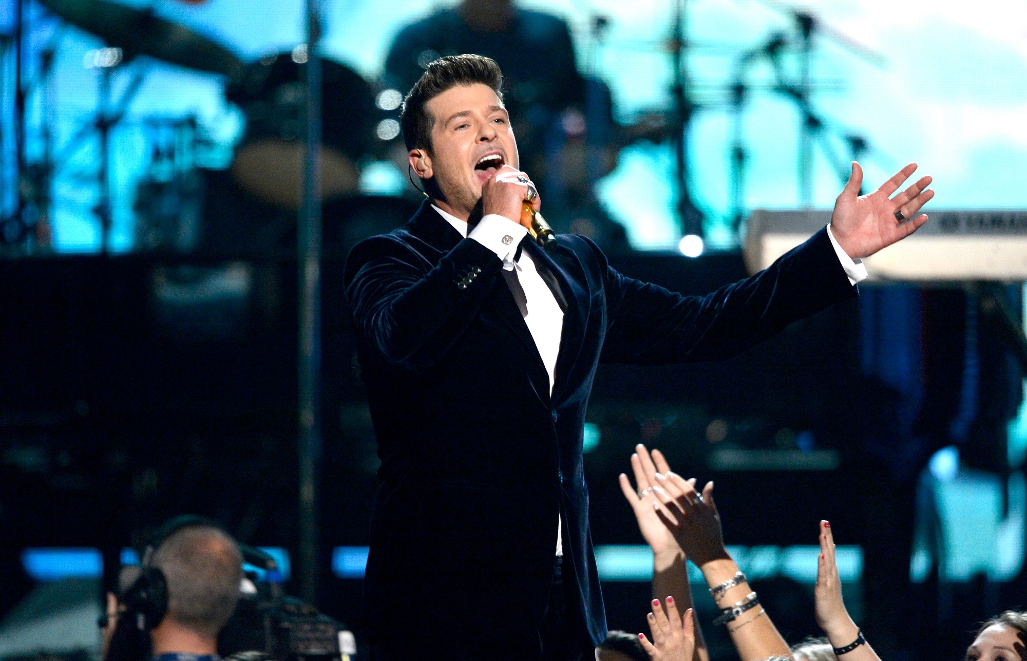 Robin Thicke Net Worth | Celebrity Net Worth