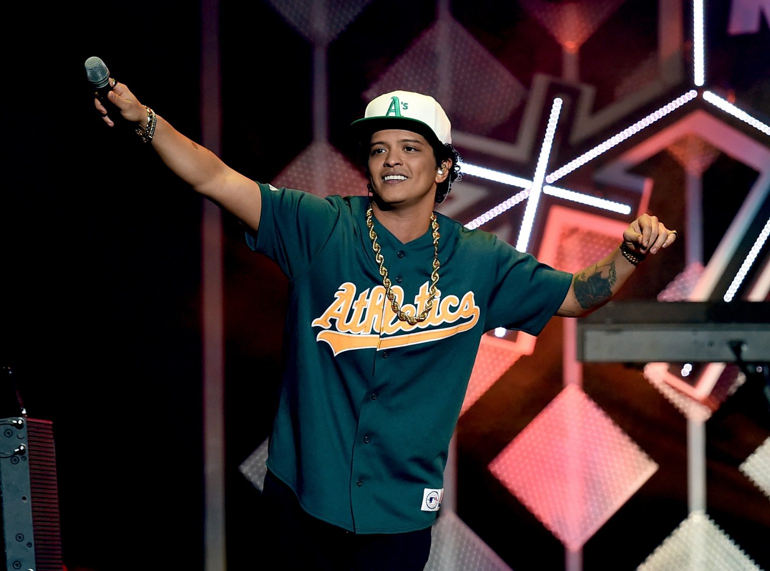 Bruno Mars Net Worth Celebrity Net Worth