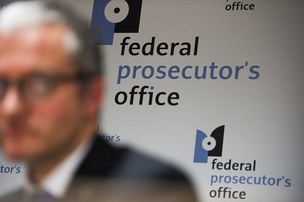 How much does a prosecutor make?