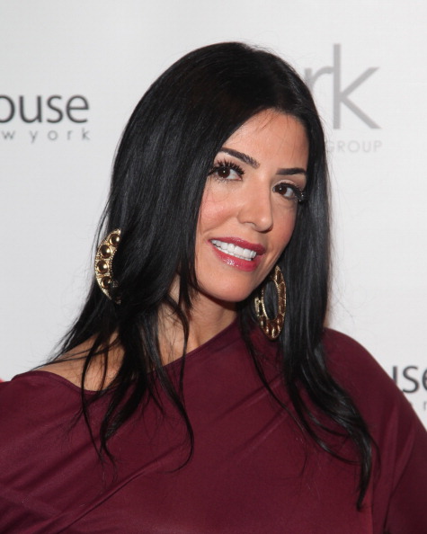 RaMona Rizzo Net Worth | Celebrity Net Worth