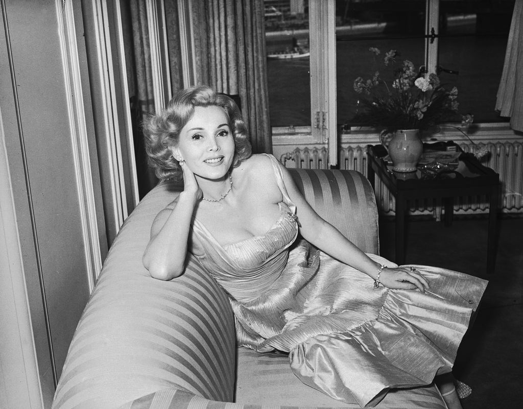 Zsa Zsa Gabor Net Worth | Celebrity Net Worth