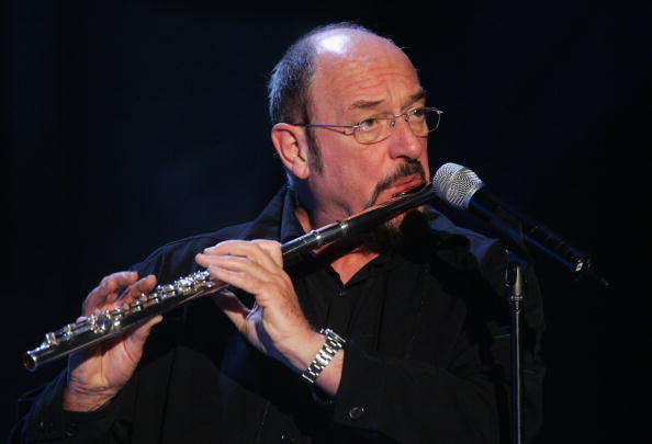 Ian Anderson, Jethro Tull frontman, reveals he has 'incurable lung