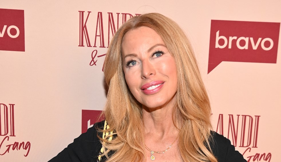 Kari Wells Net Worth | Celebrity Net Worth
