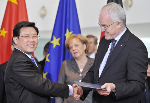 Liang Wengen Net Worth | Celebrity Net Worth