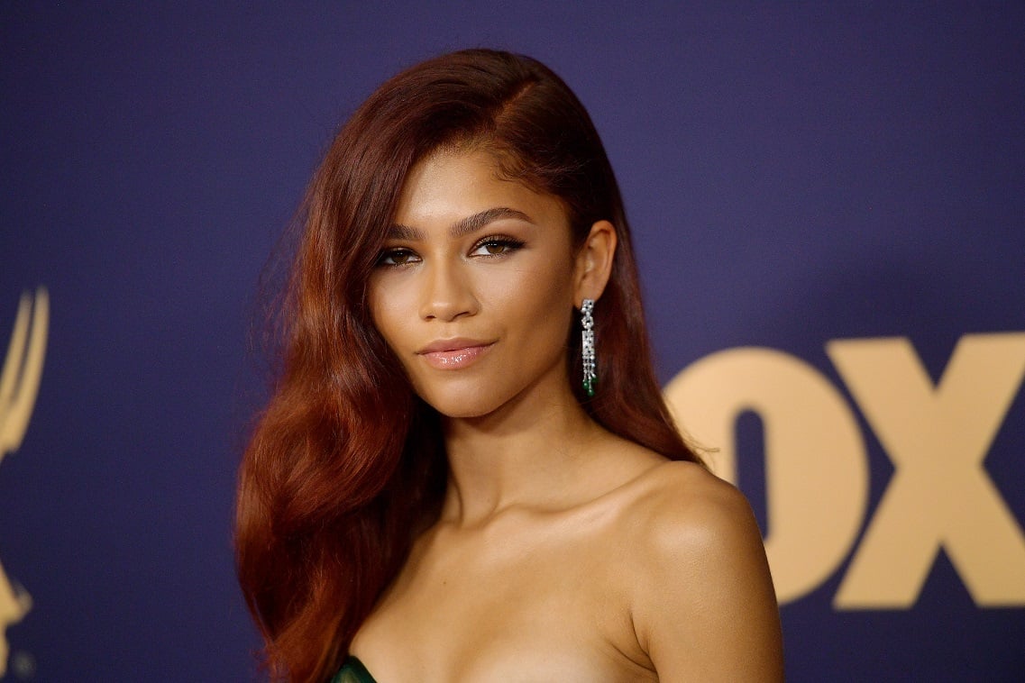 What is Zendaya's height and net worth?