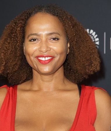 Female or Women Celebrity Hairstyles: Lisa Nicole Carson