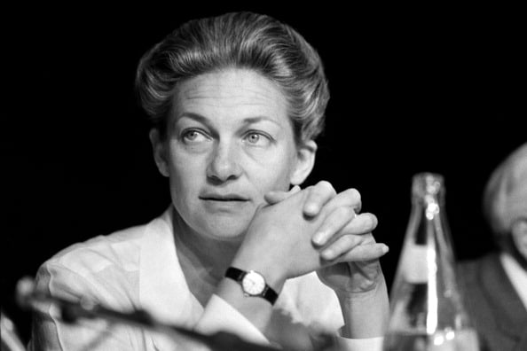 Élisabeth Badinter Net Worth | Celebrity Net Worth