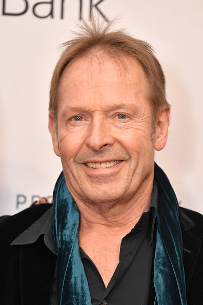 Simon Kirke Net Worth | Celebrity Net Worth