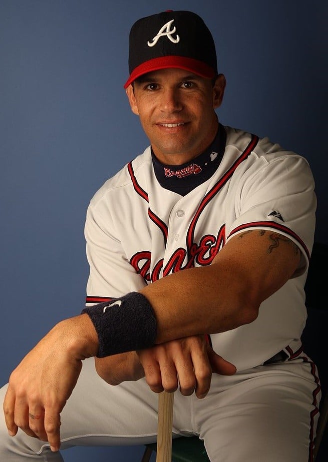 Javy Lopez  Atlanta braves baseball, Atlanta braves, Baseball players