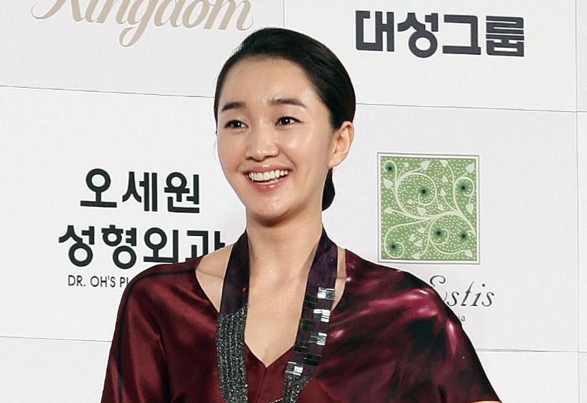 Soo Ae Net Worth | Celebrity Net Worth