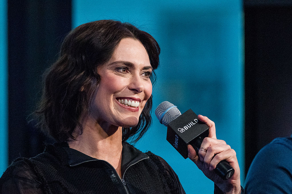 Revealed: Michelle Forbes's Assets & Salary in Net Worth 2026: Career Earnings & Assets