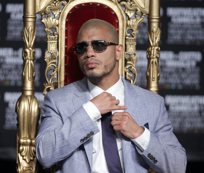 Boxer Miguel Cotto Just Became VERY, VERY Rich Thanks To JayZ's Roc