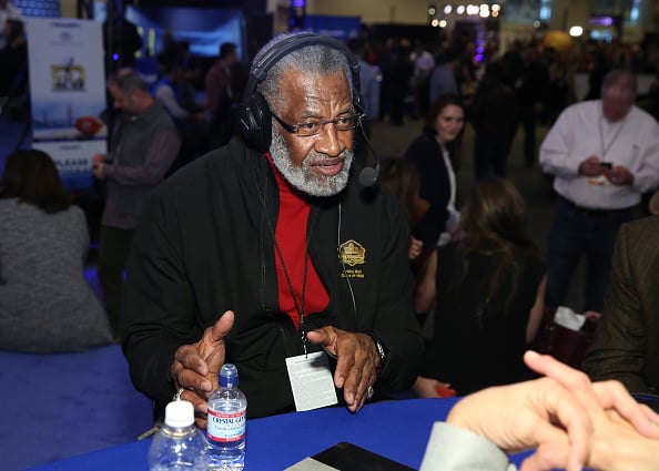 BOBBY BELL NFL HALL OF FAME CAREER BOBBY BELL NFL CAREER