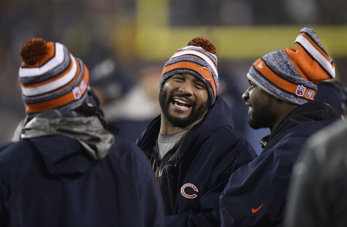 Chicago Bear pro-bowler Lance Briggs says he plans to retire