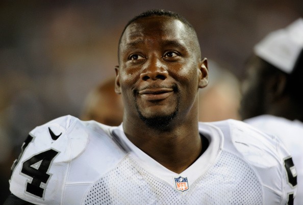 Antonio Smith Net Worth | Celebrity Net Worth