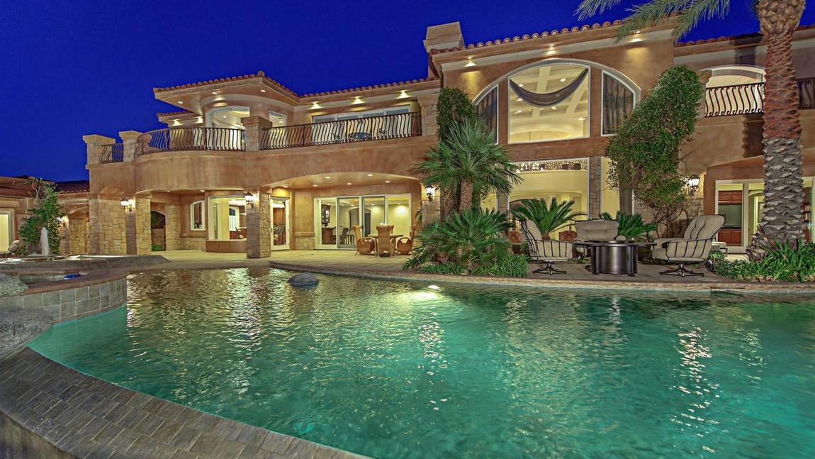 Boxing Legend Mike Tyson Pays 2.5 Million For Huge Las Vegas Mansion