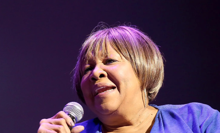 Inside Mavis Staples's Fortune: Mavis Staples's Total Wealth in Net Worth 2026: Career Earnings & Assets