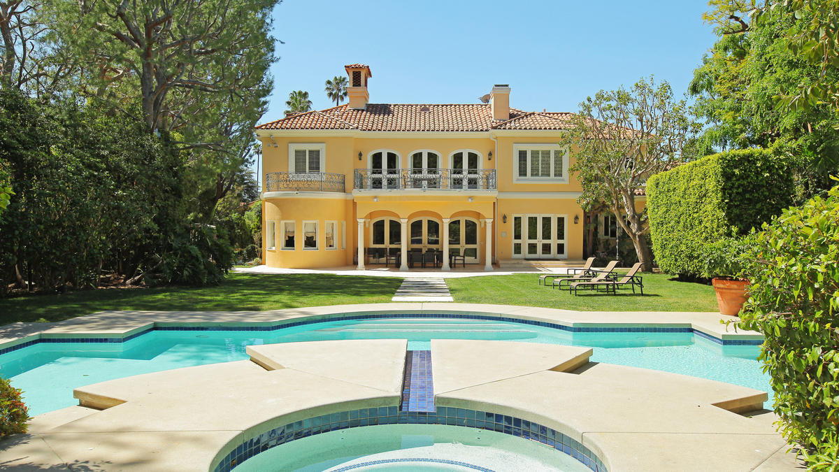 guess jeans co-founder paul marciano selling beverly hills mansion guess jeans co-founder paul marciano selling beverly hills mansion