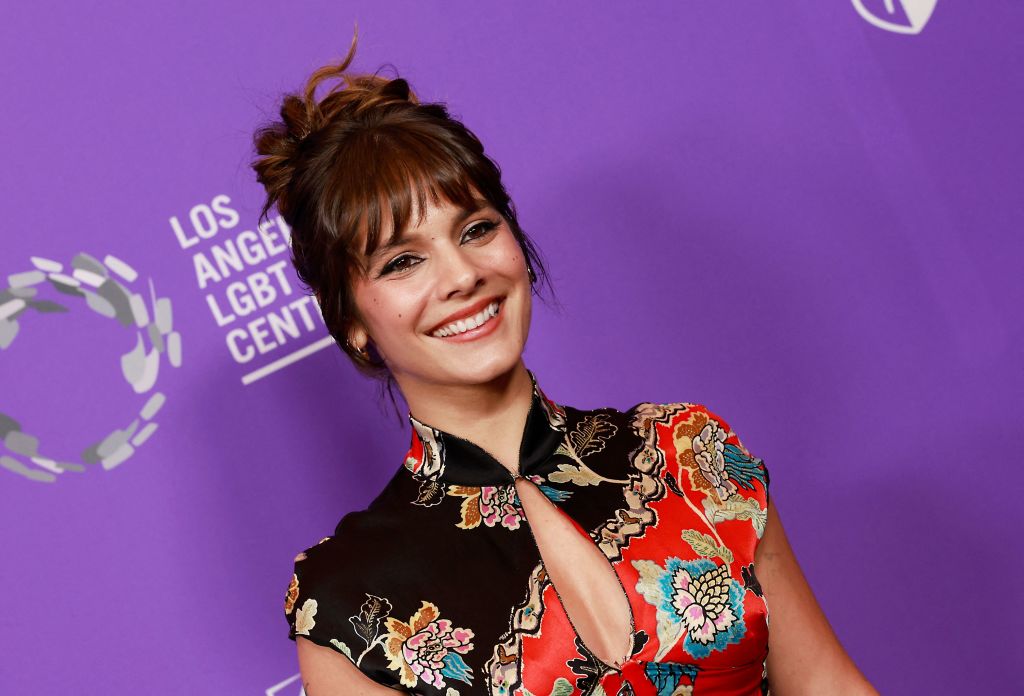 How Much is Caitlin Stasey Worth? Caitlin Stasey  ( Updated) Net Worth 2026: Career Earnings & Assets