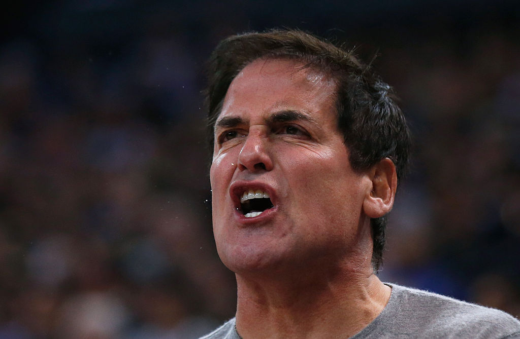 Mark Cuban Attacks Donald Trump's Wealth... And His Steaks | Celebrity ...