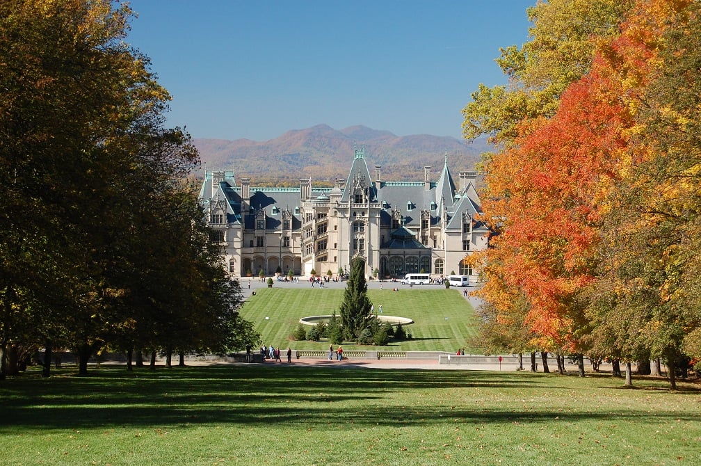 north-carolina-s-stunning-biltmore-house-valued-at-300-million