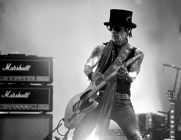 Revealed: Earl Slick  - Is the Star a Billionaire? Net Worth 2026: Career Earnings & Assets