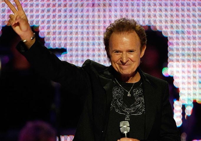 Gary Wright's Impressive Net Worth: From Dream Weaver to Financial