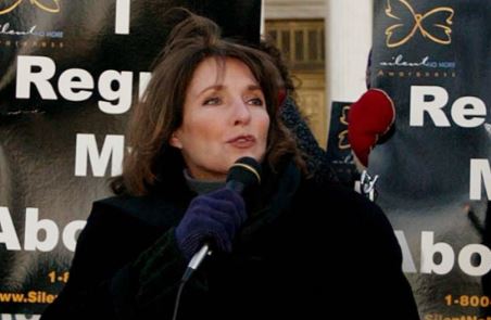 Jennifer O’Neill Net Worth | Celebrity Net Worth