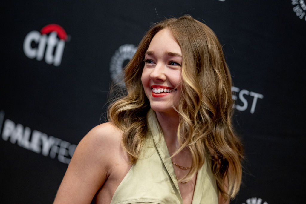 How Much is Holly Taylor Worth? Holly Taylor  & Career Highlights Net Worth 2026: Career Earnings & Assets