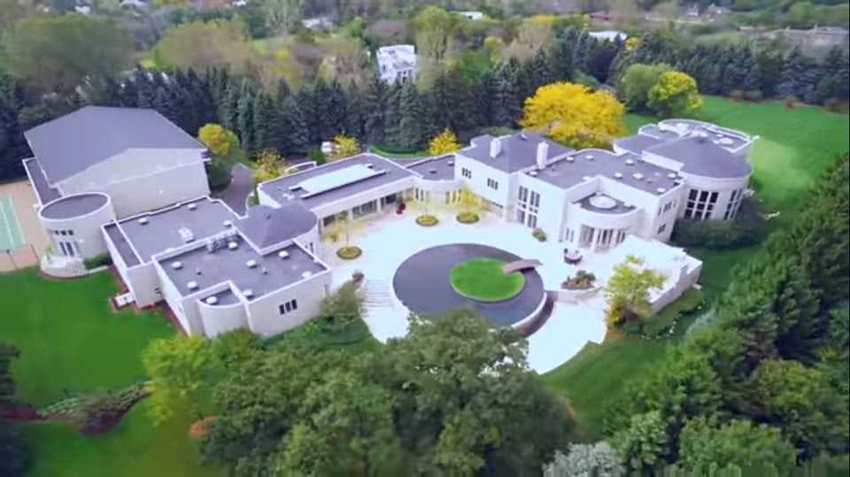 How much is michael jordan's sale house worth