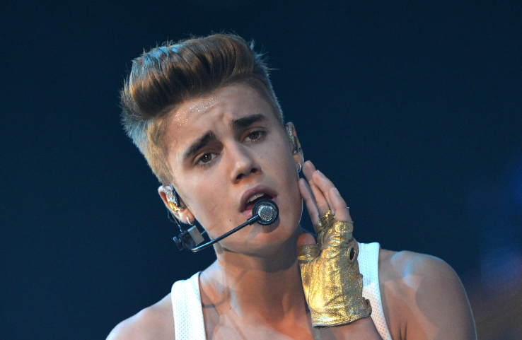 Justin Bieber Net Worth - Know Career, Salary, Personal Life, and More!