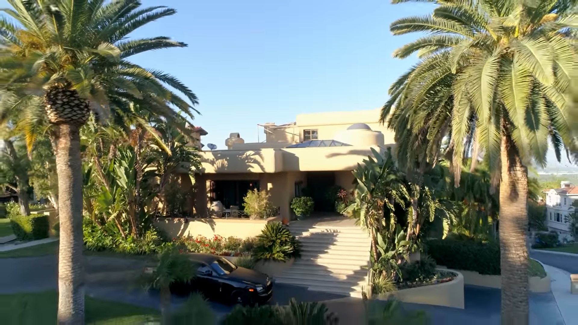 Tommy Lee's Calabasas House Can Be Yours For Almost 4.6 Million