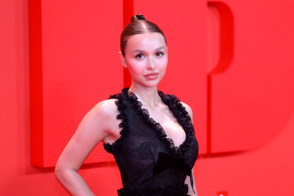 How Much is Sophie Mudd Worth? Sophie Mudd  & Career Highlights Net Worth 2026: Career Earnings & Assets