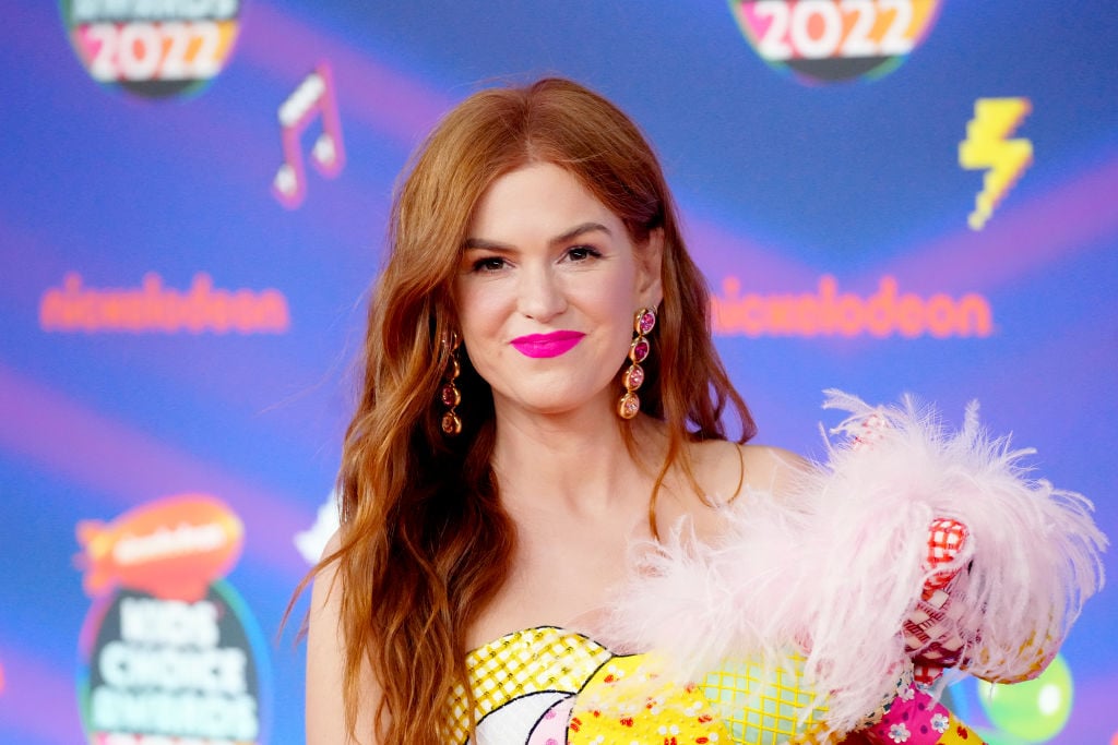 Inside Isla Fisher's Fortune: Isla Fisher's Assets & Salary in Net Worth 2026: Career Earnings & Assets
