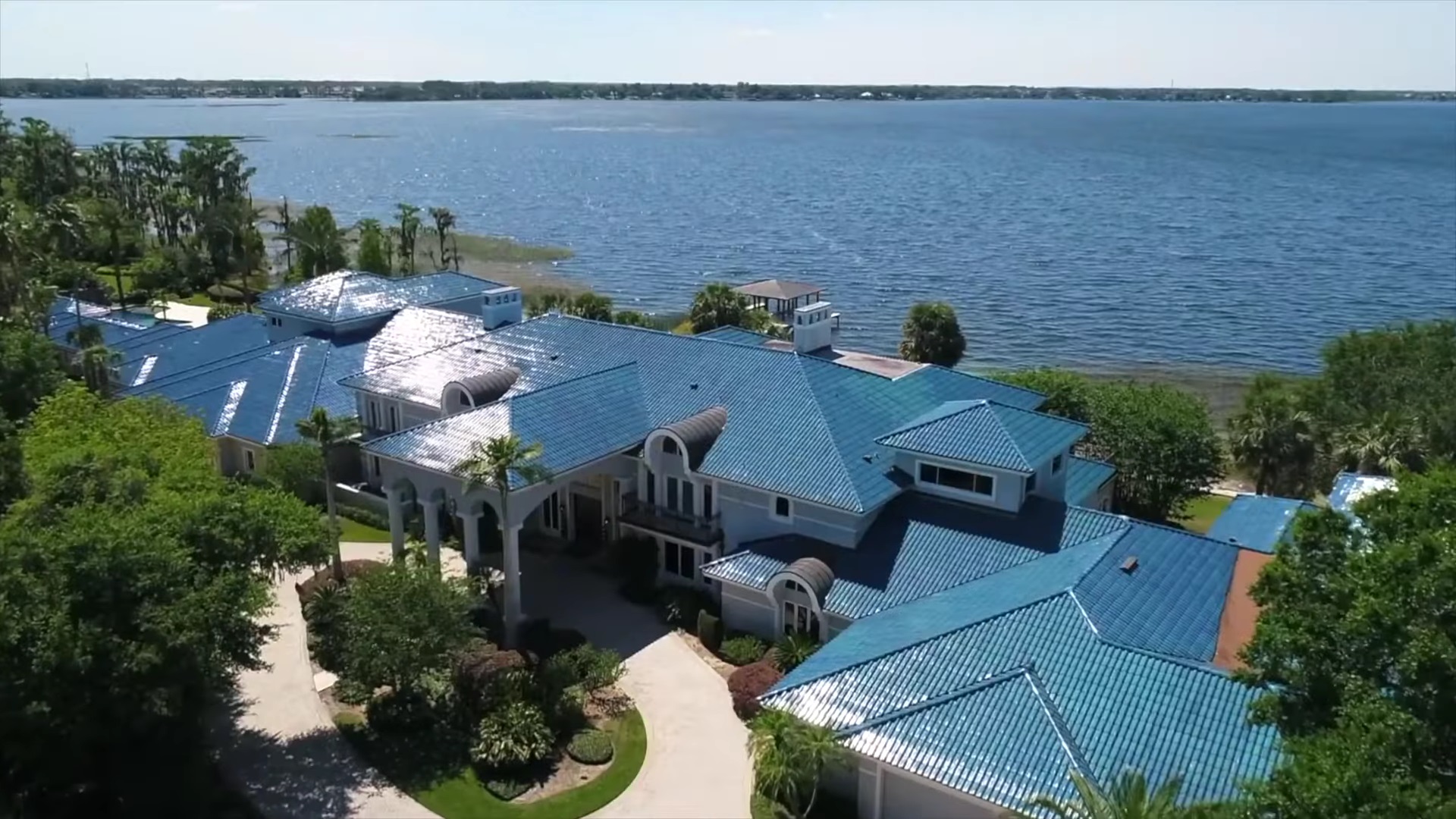 Shaq Sells His Mansion In Orlando For $16.5 Million | Celebrity Net Worth