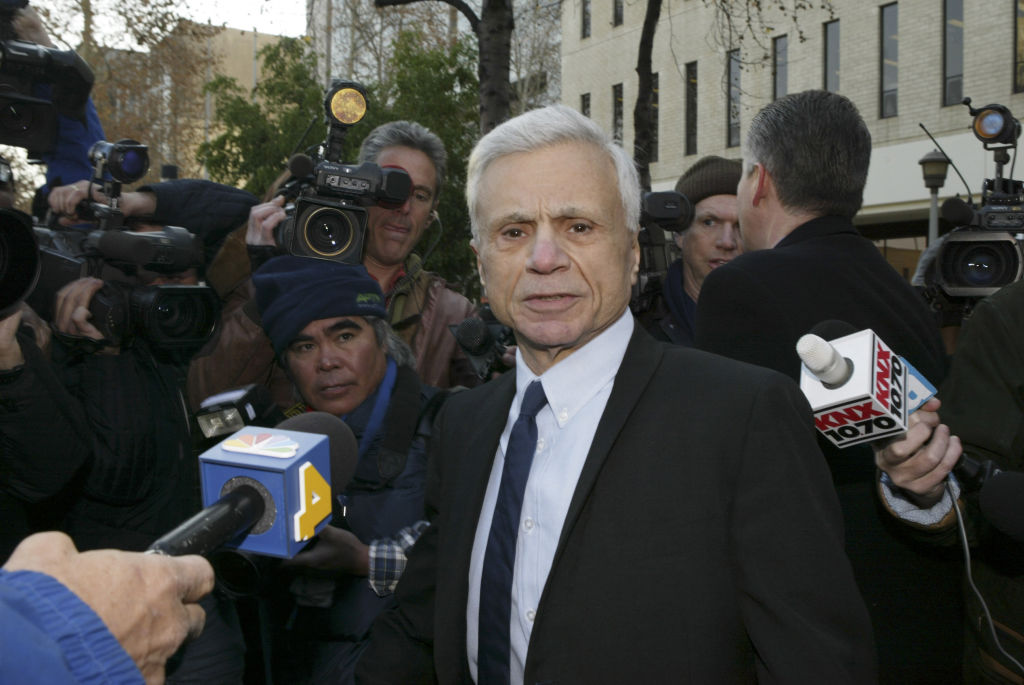 Revealed: Robert Blake's Total Wealth & Career Highlights Net Worth 2026: Career Earnings & Assets