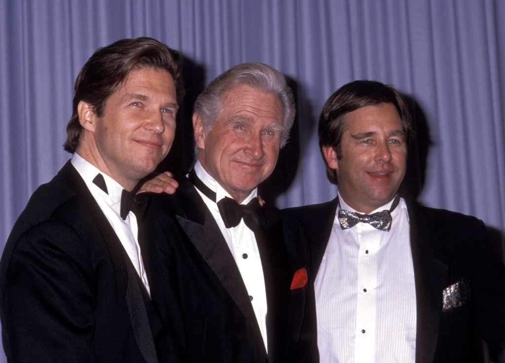 Inside Lloyd Bridges's Fortune: Lloyd Bridges  in Net Worth 2026: Career Earnings & Assets