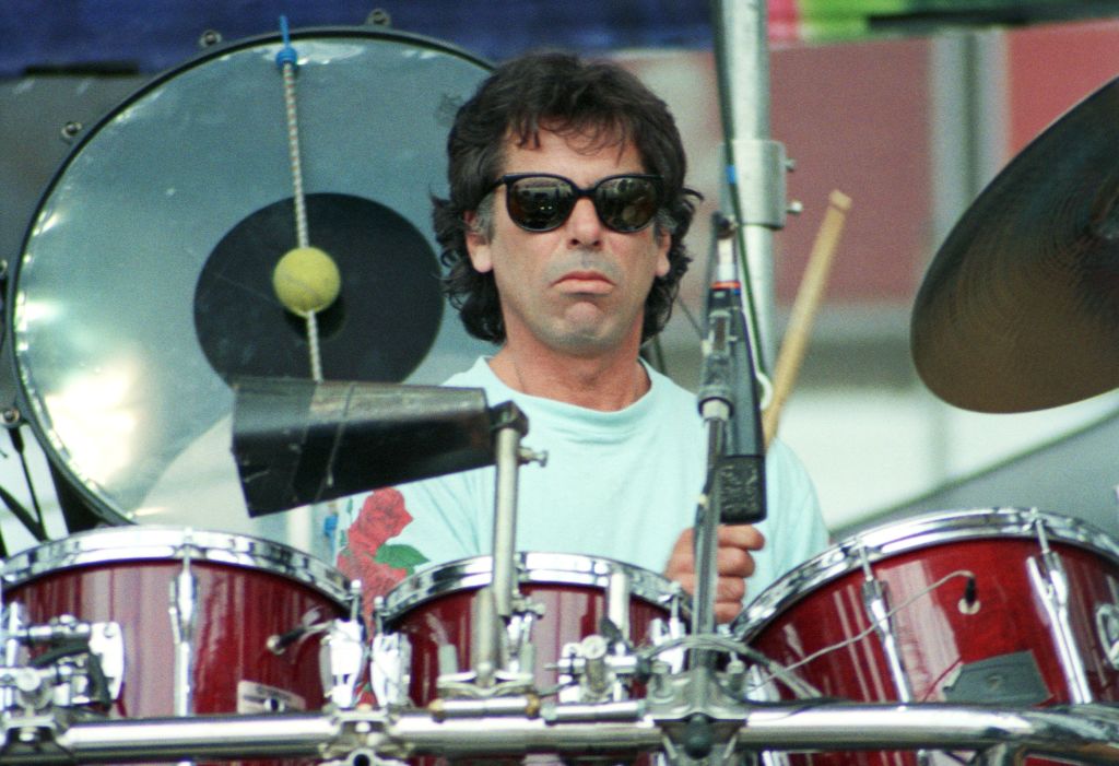 Inside Mickey Hart's Fortune: Mickey Hart's Assets & Salary in Net Worth 2026: Career Earnings & Assets