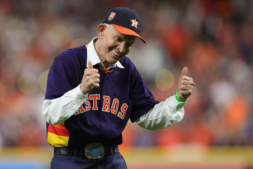 If The Astros Win The World Series, Furniture Tycoon Mattress Mack Will  Win The Largest Payout In Sports Betting History. If They Lose