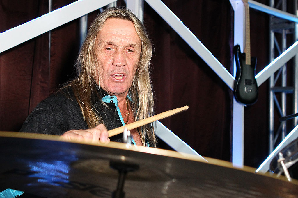 Inside Nicko McBrain's Fortune: Nicko McBrain's Assets & Salary - Is the Star a Billionaire? Net Worth 2026: Career Earnings & Assets