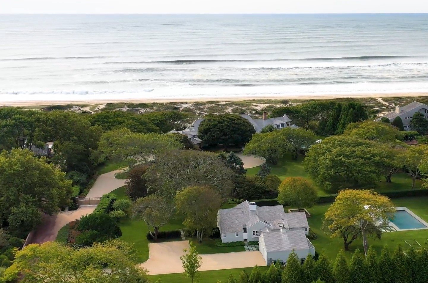 Gran propiedad de Hamptons se vende por $ 91.5 millones … más del doble de lo que se vendió en 2020