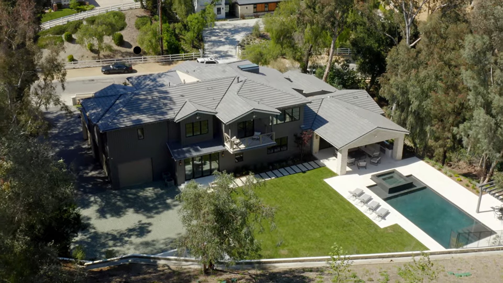 Jalen Ramsey, traspasado de Los Ángeles a Miami, vende mansión en Los Ángeles por $14 millones