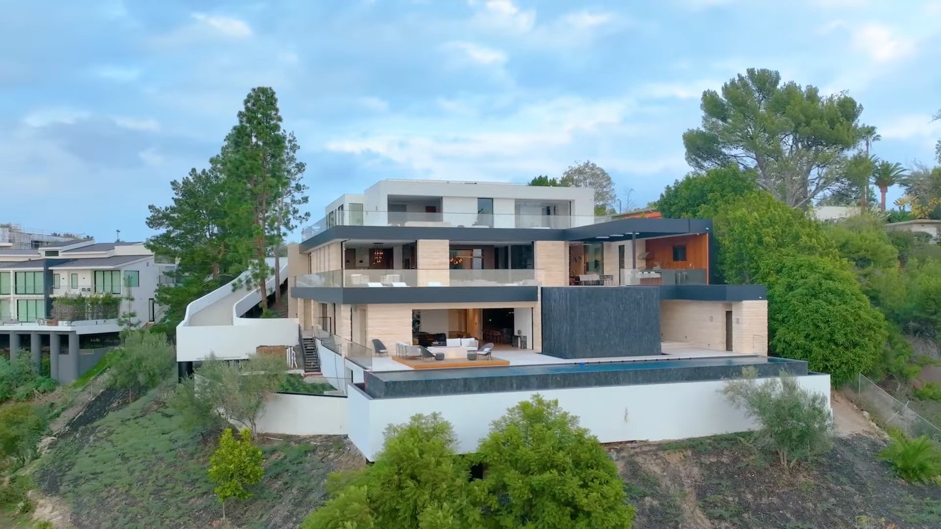 Botched' Doctor Sells Bel-Air Spec Home at Auction for $20.6 Million -  Mansion Global