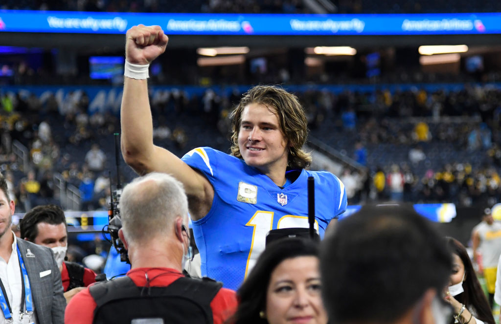 Los Angeles Chargers make Justin Herbert richest player in NFL