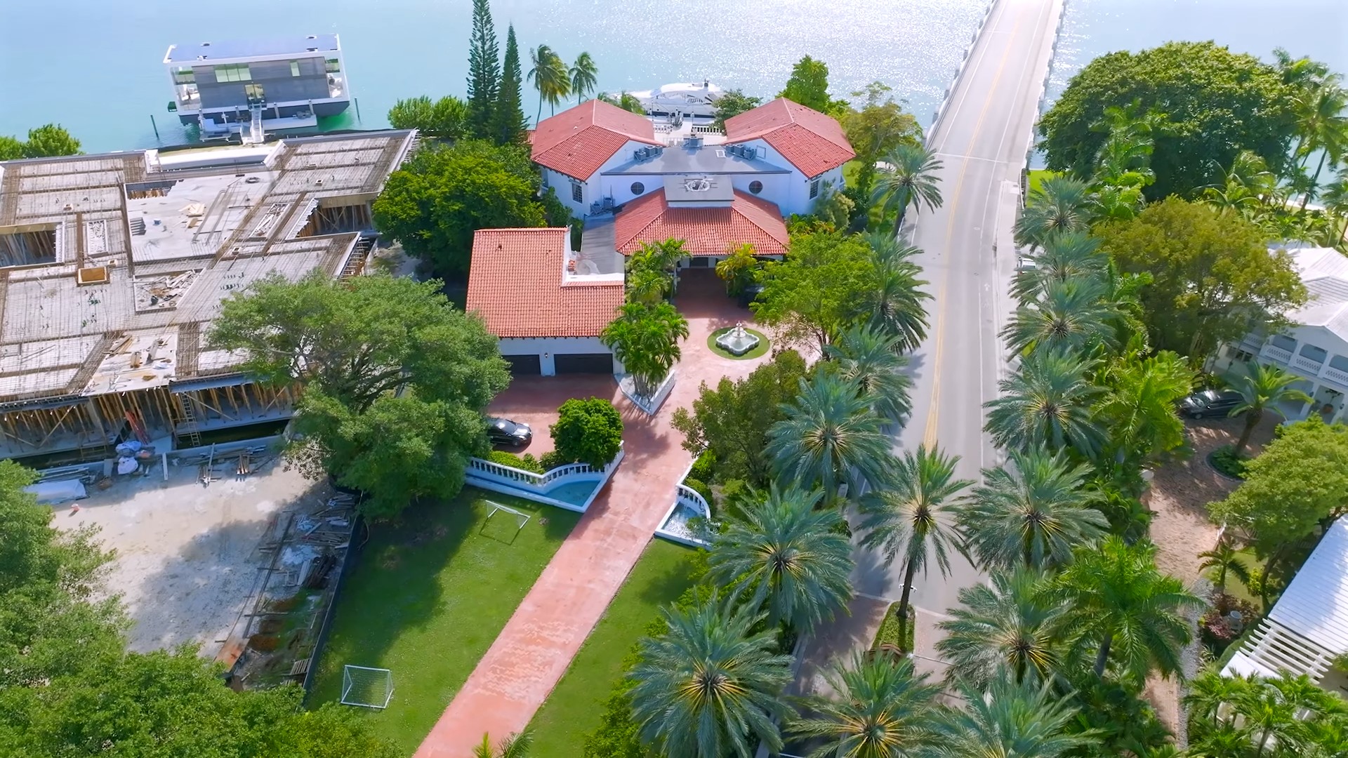 Real Housewife Of Miami Lea Black Asks 37 Million For Star Island Mansion Celebrity Net Worth